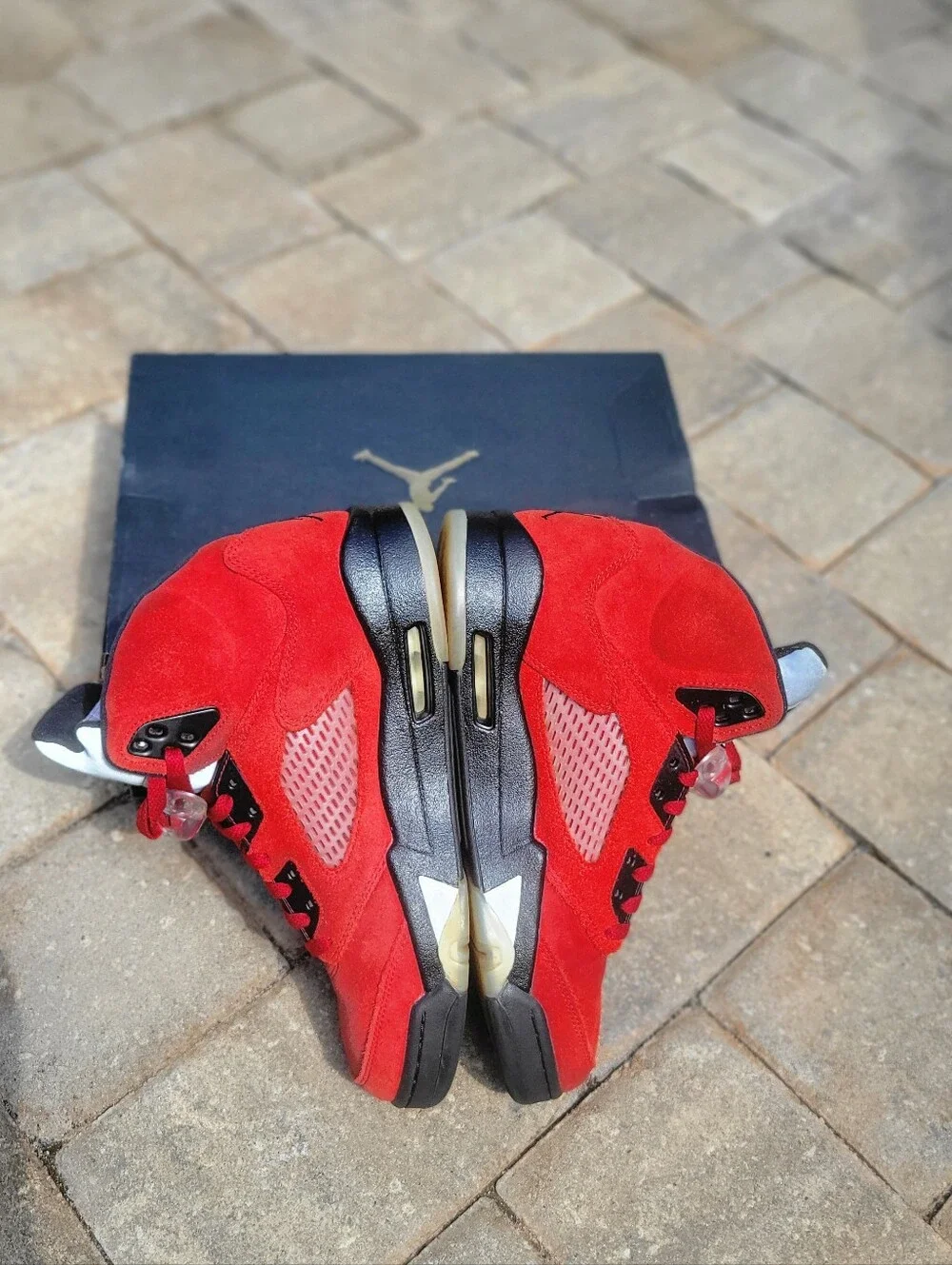 Jordan 5 Retro 'Raging Bull' (2021)